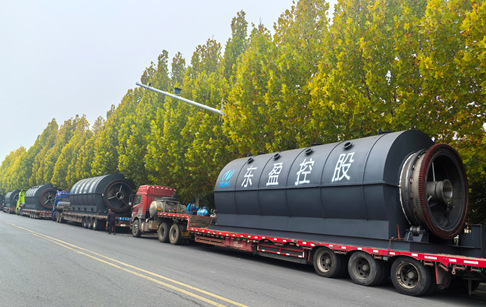 陜西客戶訂購八套不銹鋼煤焦油渣煉油設備發(fā)貨